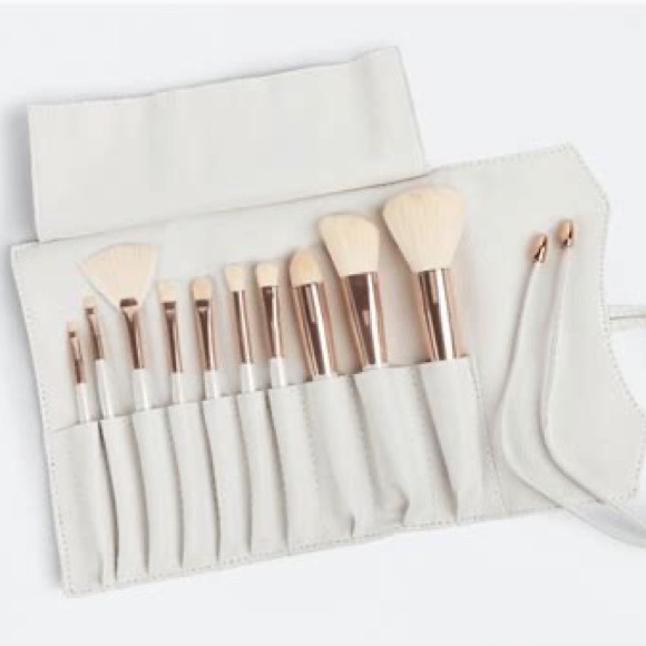 Free People Eco Vegan cruelty free La Beauté Soi Makeup Brush Collection - Picture 5 of 5